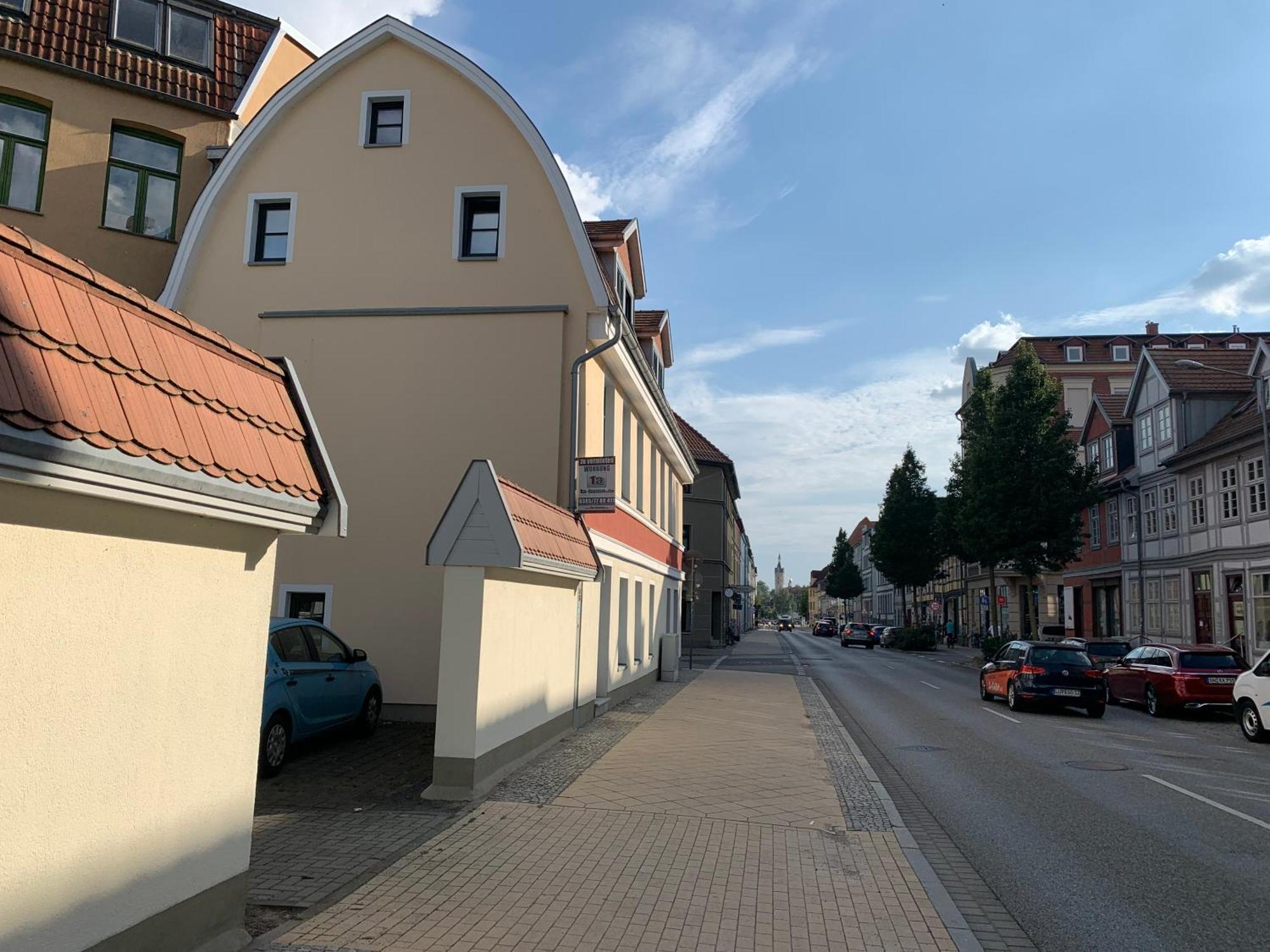 City-Apartment Mit Parkplatz & Fahrradraum! Nur 300M Zum Stadthafen Шверін Екстер'єр фото